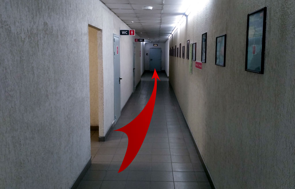 Выход из лифта